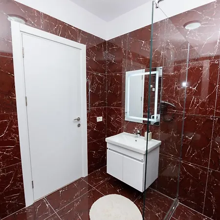 Sara Appartement Vlorë